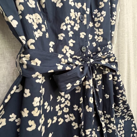 Calvin Klein Sleeveless Collared Button Down Tie Waist Dress w/ pockets Size 8 - Picture 9 of 11